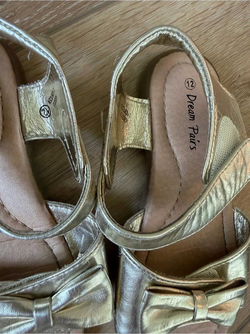 Dream Pairs Gold Metallic Bow Strap Kids Sandals